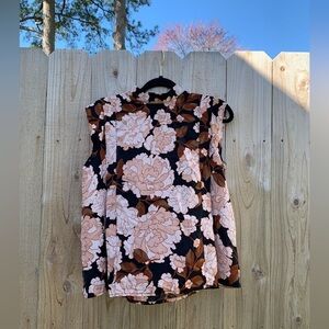Woman’s Floral Who What Wear‎ Blouse medium black pink spring tank short sleeve